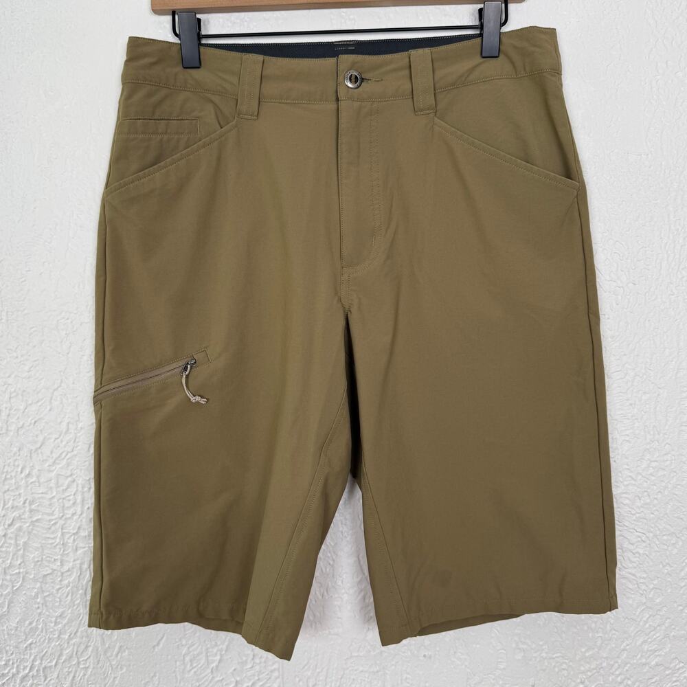 Patagonia Men's Quandry Shorts 12" Hiking Outdoors Gorpcore Size 32